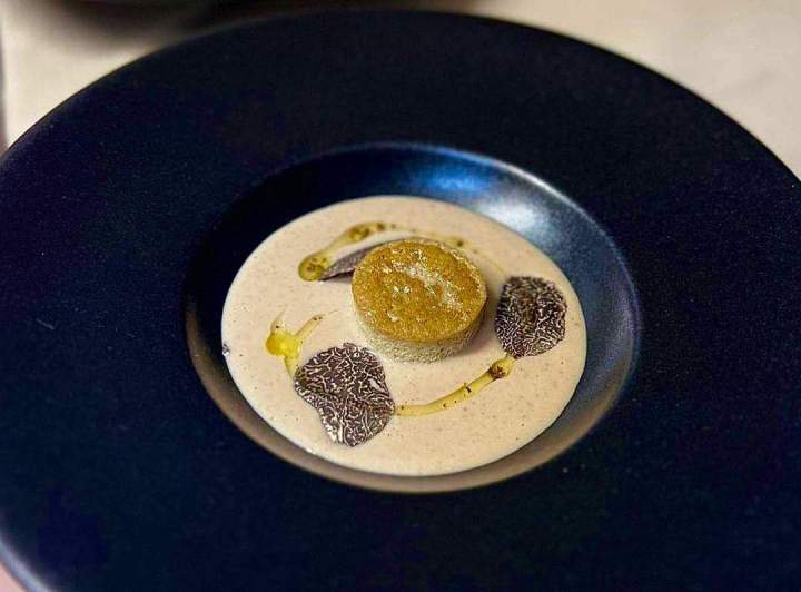 Velouté de champignons à la truffe Fontvieille